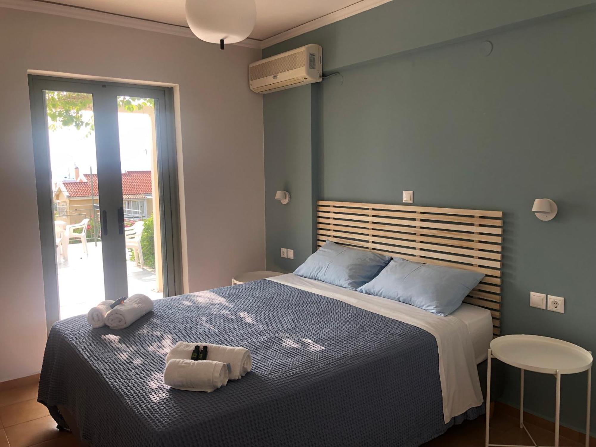 Despina Studios And Apartments Lassi  Dış mekan fotoğraf
